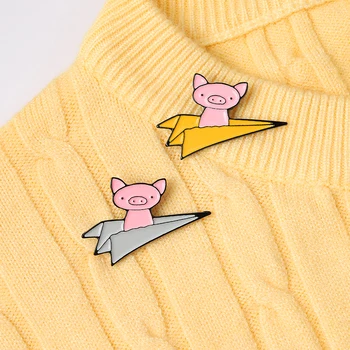 Porc roz Email Pin de culoare Multi Avion de Hârtie Zboară de Porc Adorabil de Desene animate de Animale de Bijuterii Broșe Ace de Rever Pentru Prieteni Copii