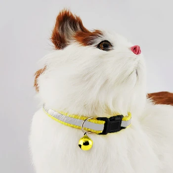 Noapte de fluorescență Gulere Reglabile Pisica animale de Companie Cățeluș Câine Reflectorizante Guler Cataramă de Siguranță Bell Curea de Gât CONDUS pisici de talie mică Guler